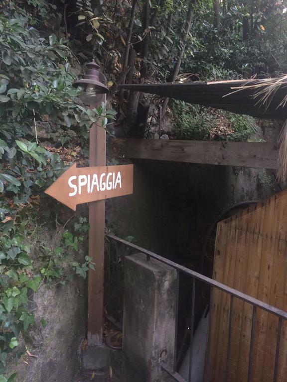 Il Capriccio Di Maria Guest House Vietri Bagian luar foto