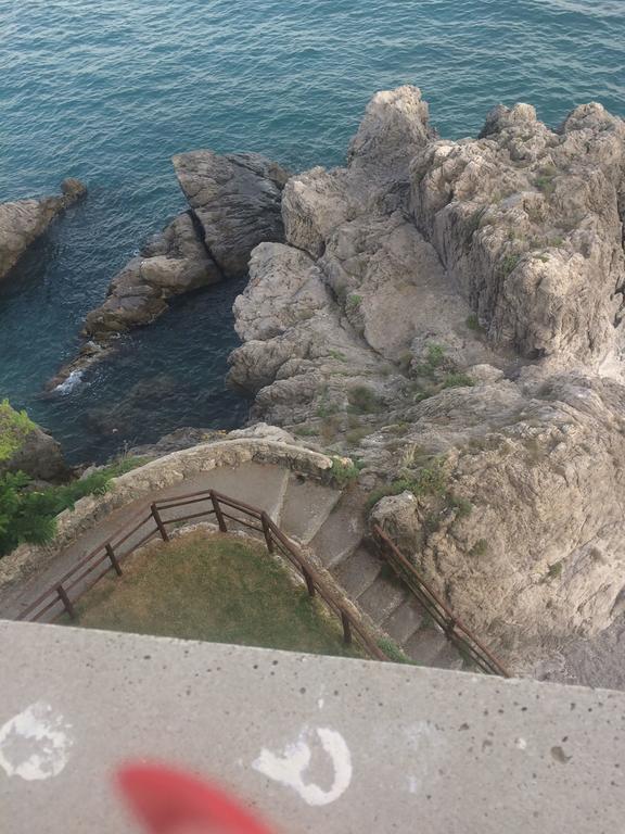 Il Capriccio Di Maria Guest House Vietri Bagian luar foto