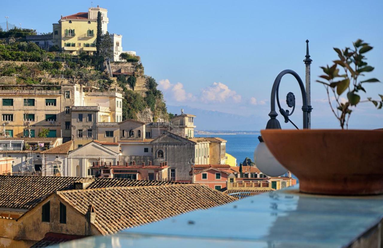 Il Capriccio Di Maria Guest House Vietri Bagian luar foto