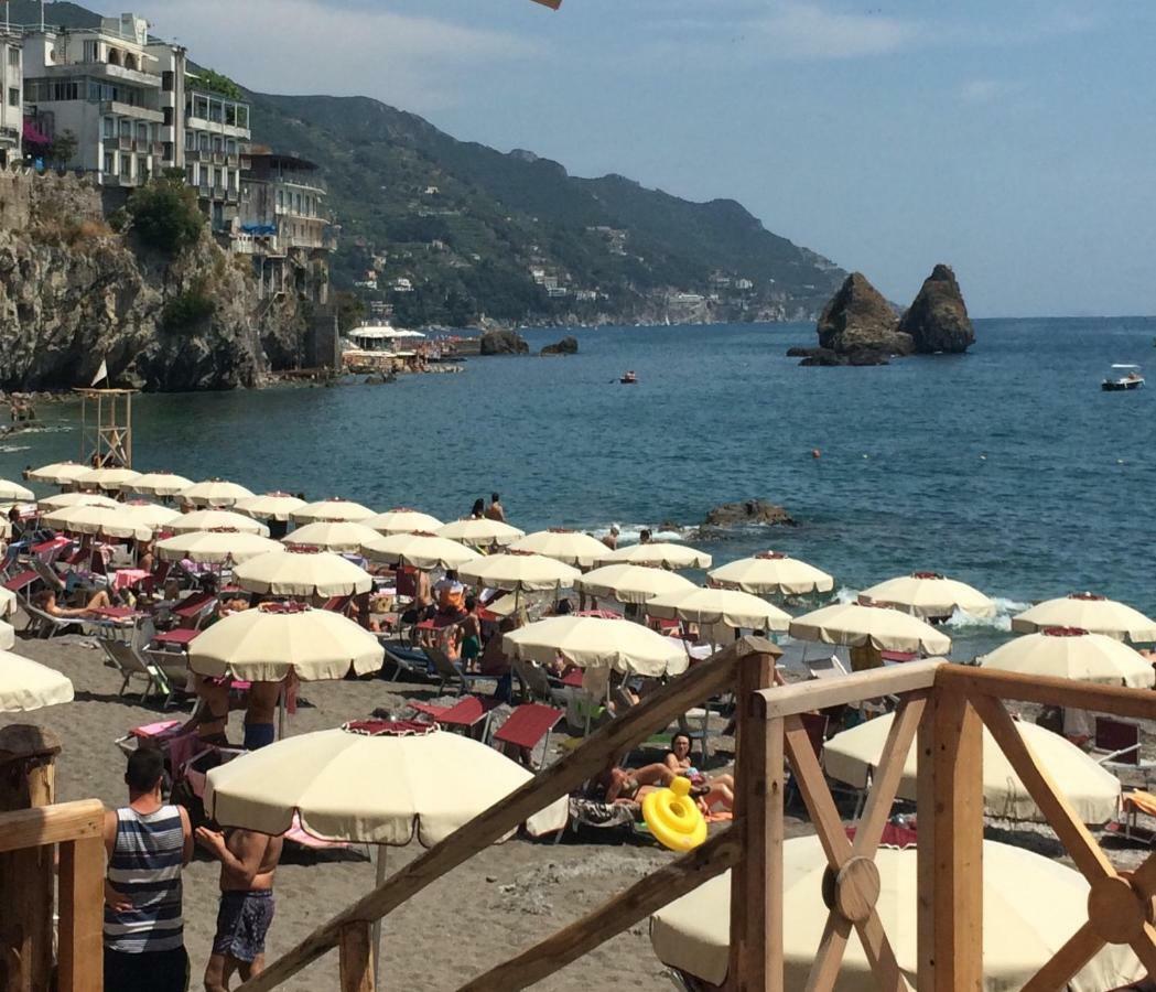Il Capriccio Di Maria Guest House Vietri Bagian luar foto
